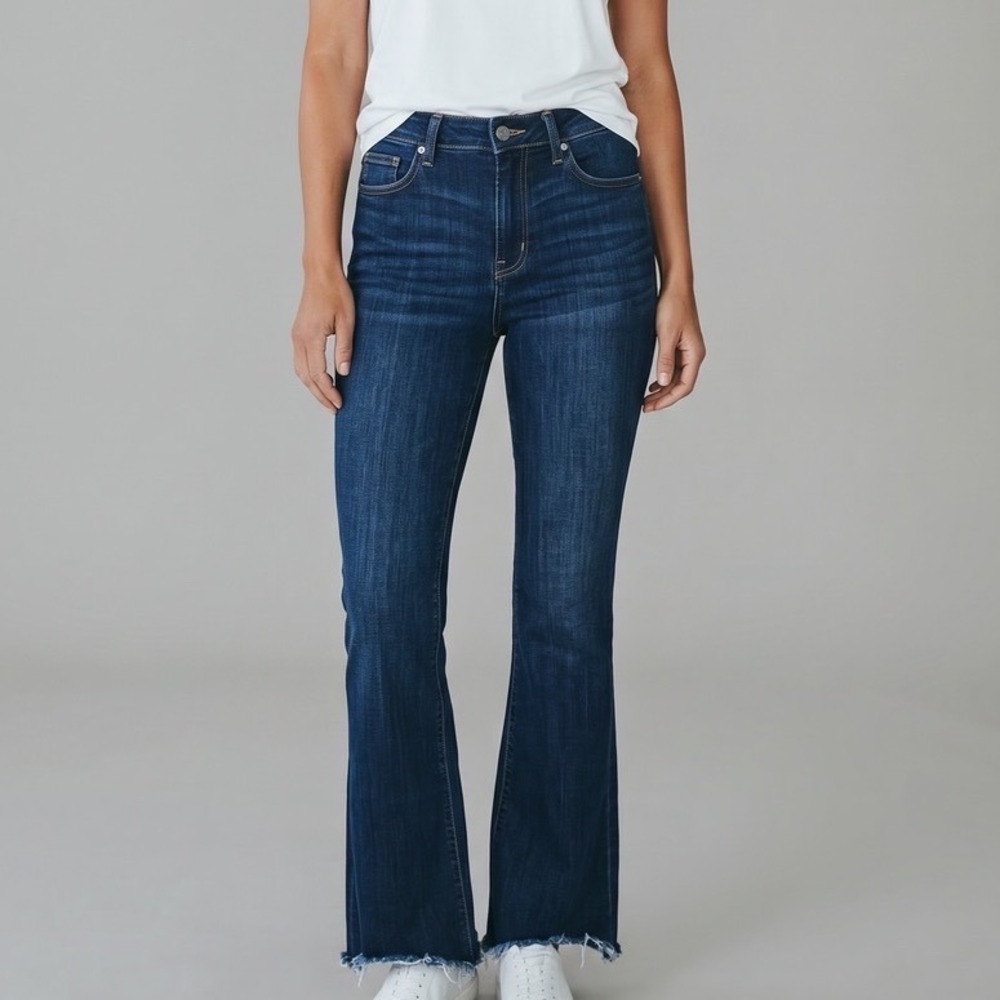 Judy Blue Dark Wash High Rise Flare Jeans Raw Hem 11/30 Trendy Comfort Stretch